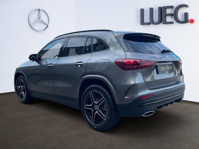 Mercedes-Benz GLA 200 AMG Line GLA 200 d