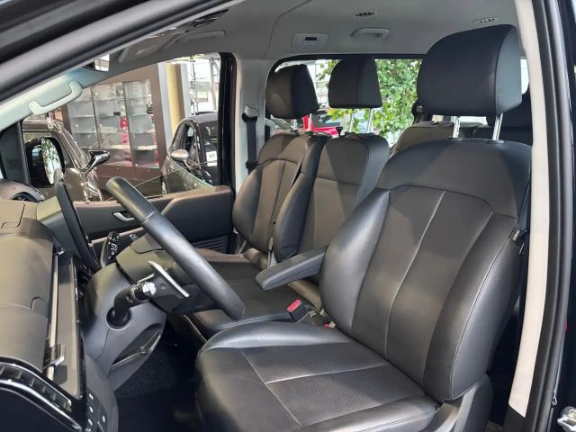 Hyundai Staria Trend