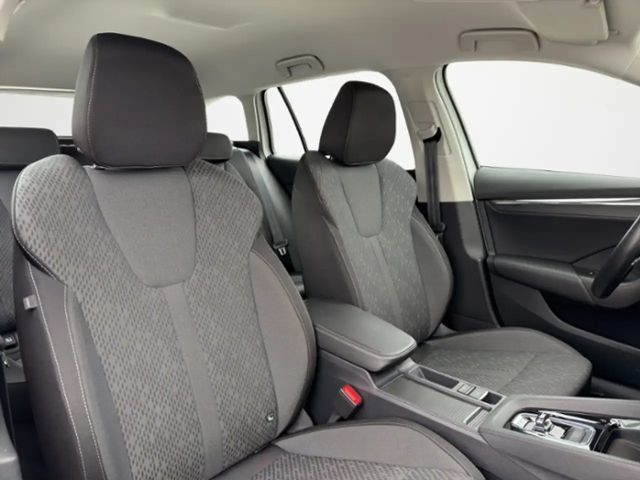 Skoda Octavia 2.0 TDI Combi Style Style