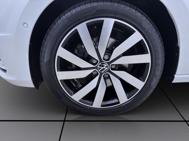 Volkswagen Touran 1.5 TSI DSG Highline