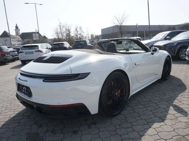 Porsche 911 Cabriolet Carrera GTS