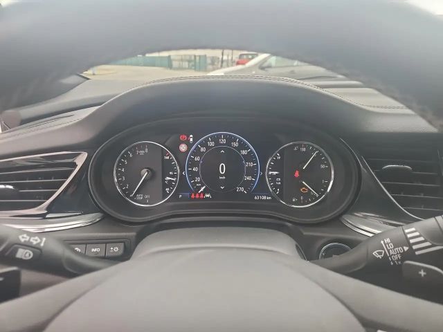 Opel Insignia GSI 4*4 HUD//SSD//ALCANTARA