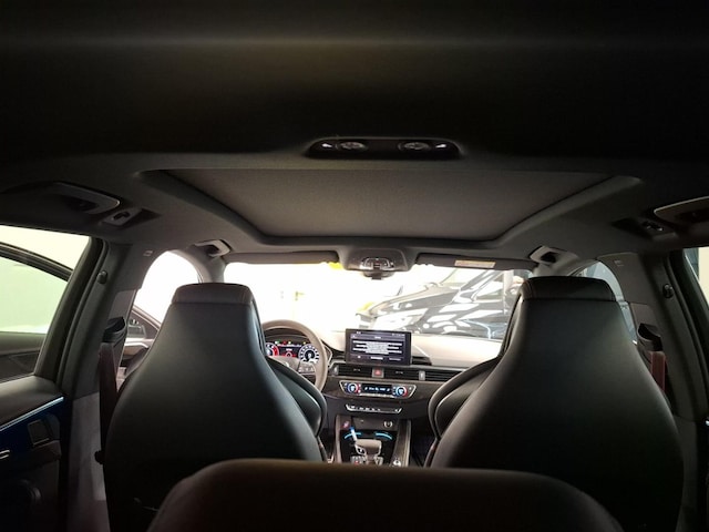 Audi RS4 Avant Quattro