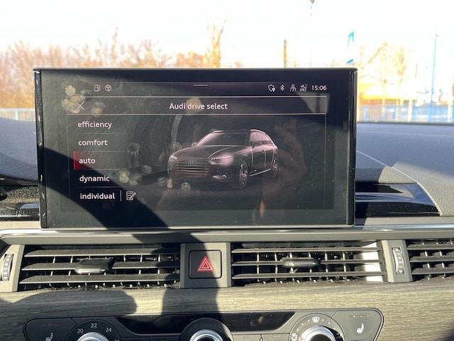 Audi A4 40 TFSI Avant Quattro S-Line S-Tronic