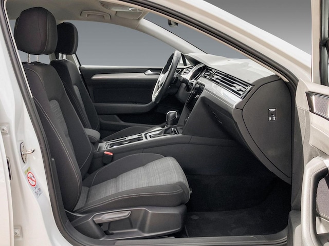 Volkswagen Passat 2.0 TDI Business DSG Variant