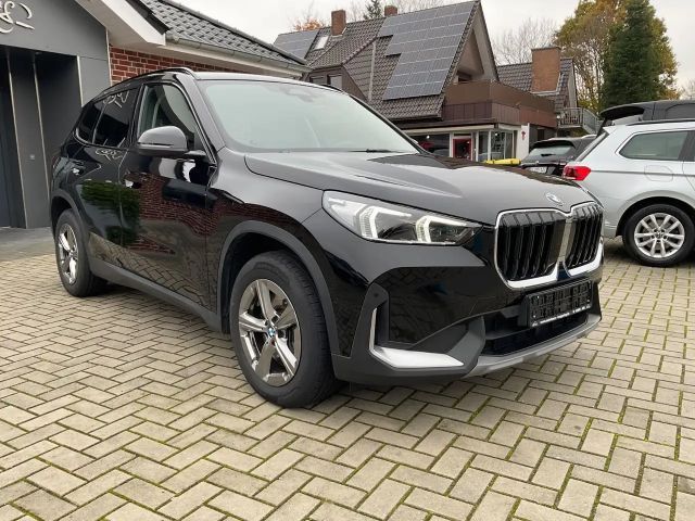 BMW X1 xDrive23d Auto,Kamera,AHK,LED,KeylessGo