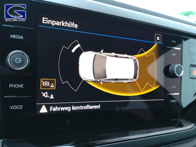 Volkswagen Polo Polo 1.0     R-L  BT070 TSID7F