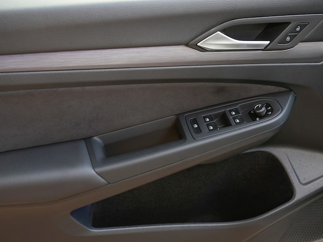 Volkswagen Golf 1.5 TSI Style