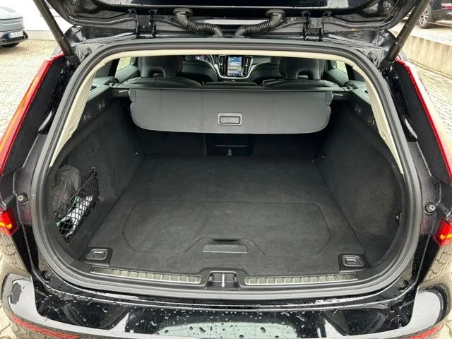 Volvo V60 AWD Dark Hybrid Plus T6