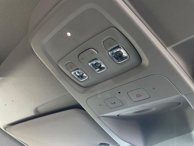 Mercedes-Benz EQT 200