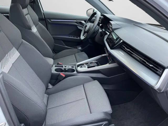 Audi A3 30 TFSI S-Tronic Sedan