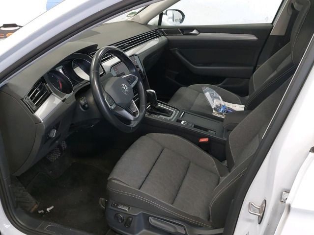 Volkswagen Passat 2.0 TDI Business DSG Variant