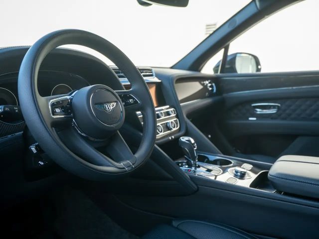 Bentley Bentayga V8