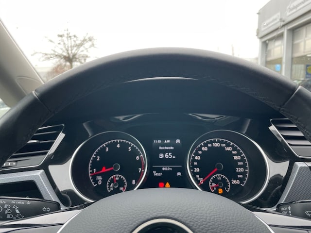 Volkswagen Touran 1.5 TSI 7-zitter Family