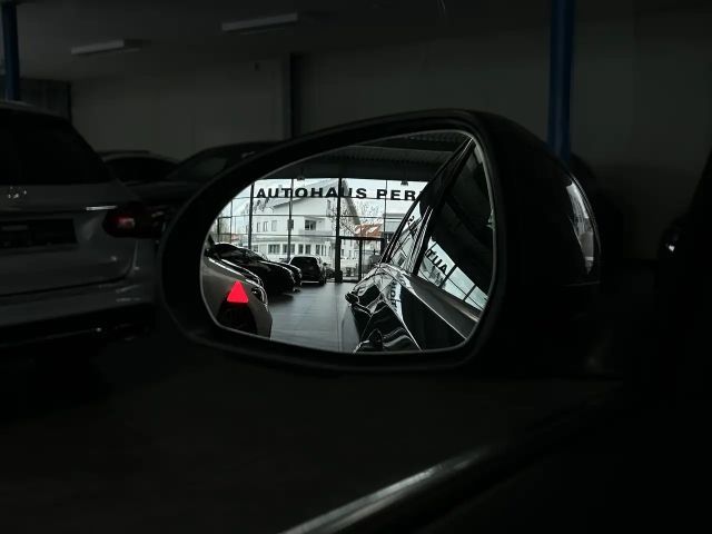 Mercedes-Benz C 220 AVANTGARDE C 220 d Sedan