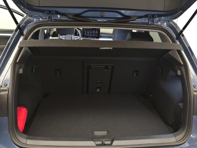 Volkswagen Golf 1.5 TSI Golf VIII