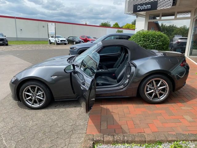 Mazda MX-5 Exclusive-line SkyActiv