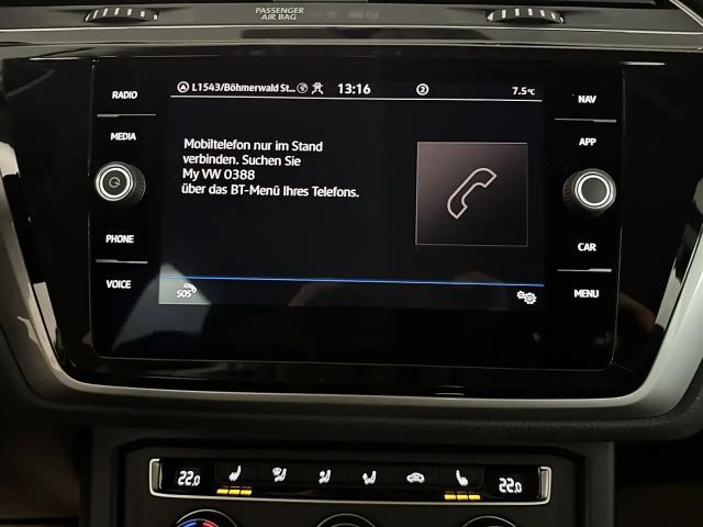 Volkswagen Touran 2,0 TDI *NAVI*ACC*PANO*Sitzheizung*PDC vo/hi*