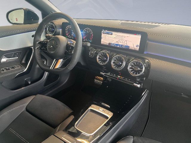 Mercedes-Benz CLA 200 Shooting Brake