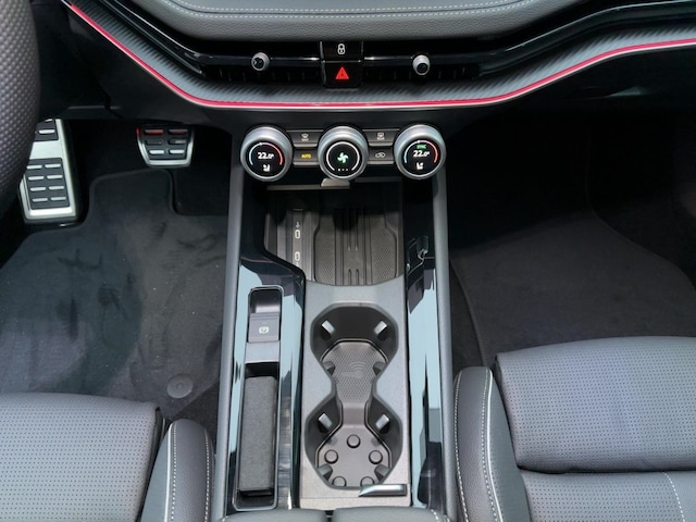 Skoda Superb Combi Sportline iV