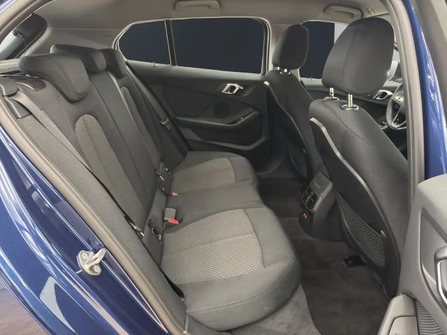 BMW 116 116i 5-deurs Sedan