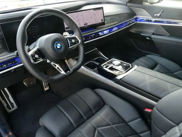 BMW 750 M-Sport Sedan xDrive