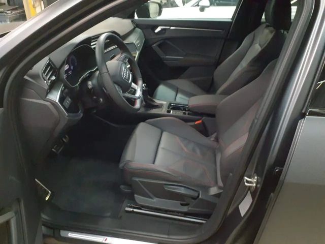 Audi Q3 40 TFSI Quattro S-Line