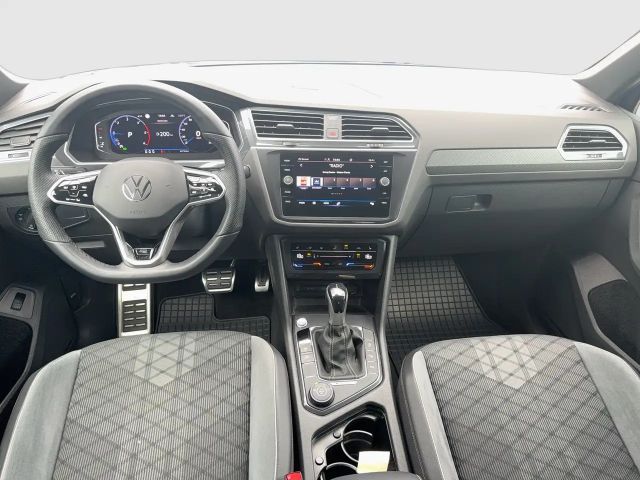 Volkswagen Tiguan 4Motion DSG R-Line