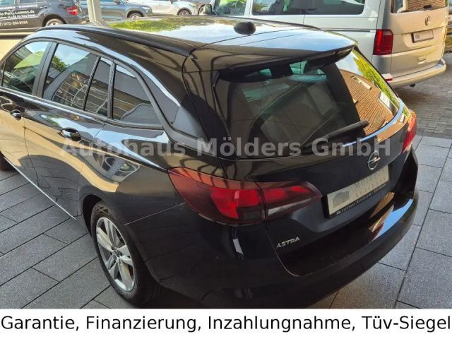 Opel Astra Sports Tourer