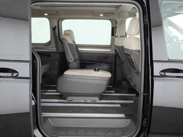 Volkswagen Multivan 2.0 TDI Lang T7