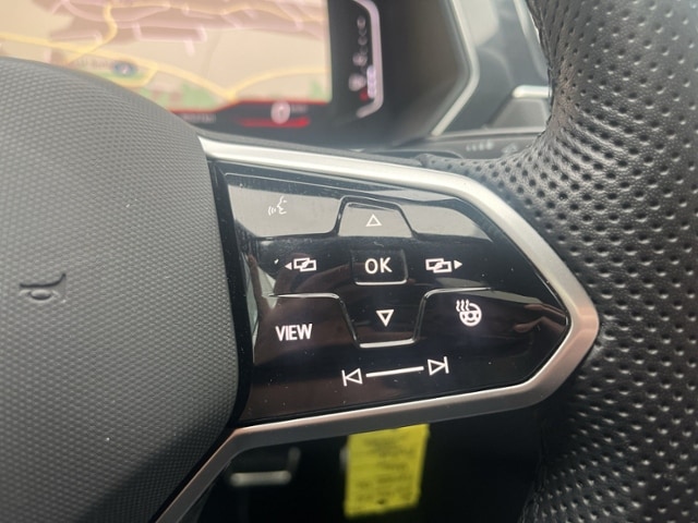 Volkswagen Tiguan 2,0 TDI DSG 4Motion AHK+SIDE.ASISST+PANO.DACH