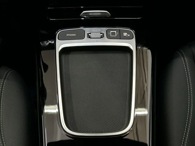 Mercedes-Benz A 180 Hatchback