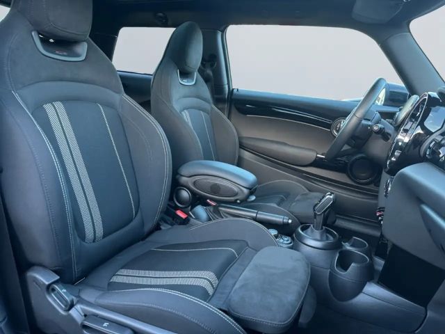 MINI Cooper JCW Trim *Bi-LED*Pano*Navi*CAM*SHZ*CarPlay*