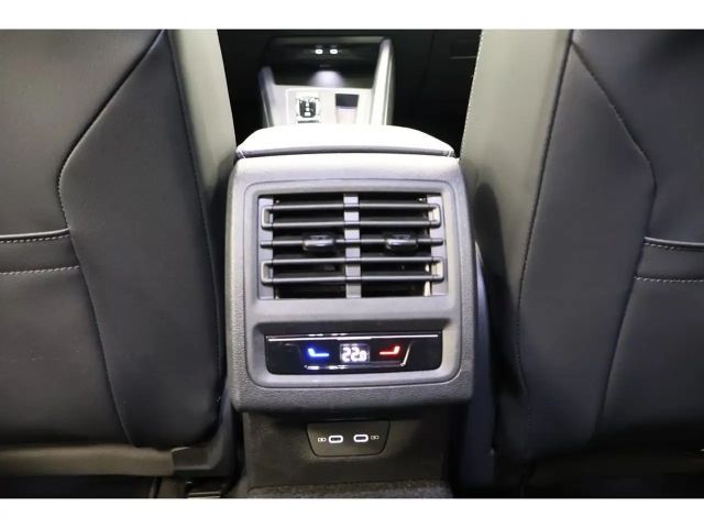 Volkswagen Golf 2.0 TDI DSG Golf VIII Variant