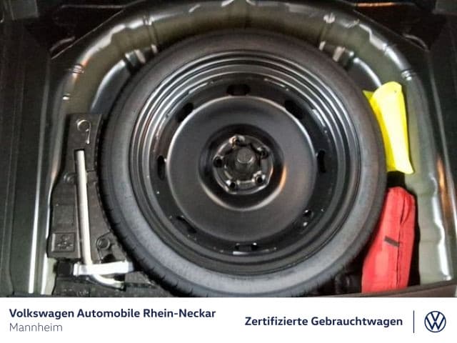 Volkswagen T-Roc 1.5 TSI DSG Plus R-Line