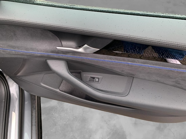 Volkswagen Passat 4Motion DSG R-Line