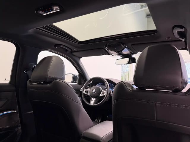 BMW 330 330e M-Sport Sedan