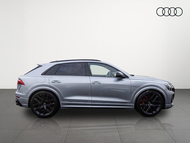 Audi RS Q8 Performance Quattro