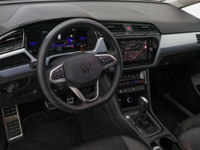 Volkswagen Touran 1.5 TSI DSG