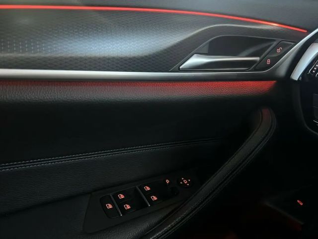 BMW 530 530d M-Sport Sedan xDrive