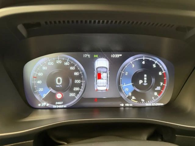 Volvo XC40 Dark Plus