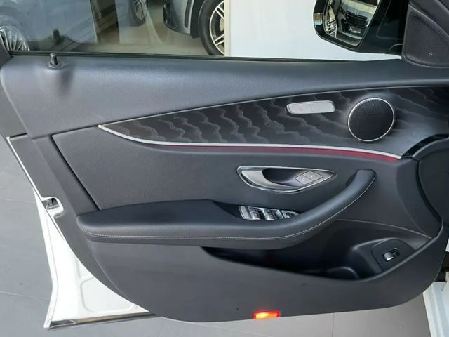 Mercedes-Benz E 300 E 300 de