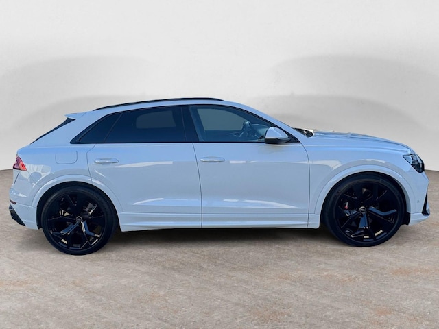 Audi RS Q8 Quattro