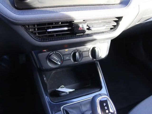 Skoda Fabia TSI 116PS DSG DESIGN LED NWW ALU PDC