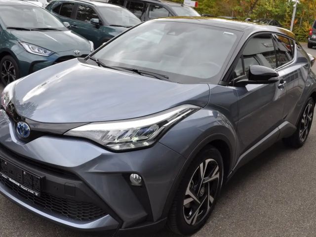Toyota C-HR Hybride Team D