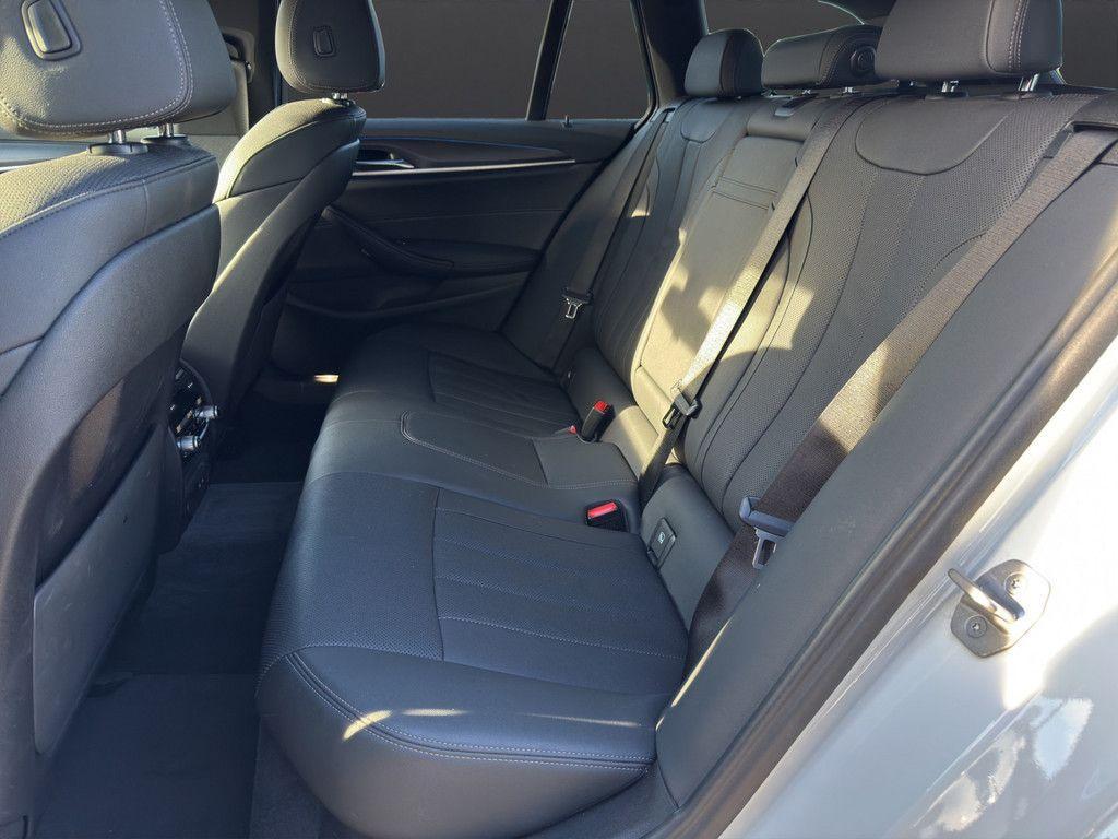 BMW 530 530e M-Sport Touring