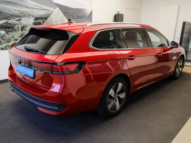 Volkswagen Passat 2.0 TDI Business DSG IQ.Drive