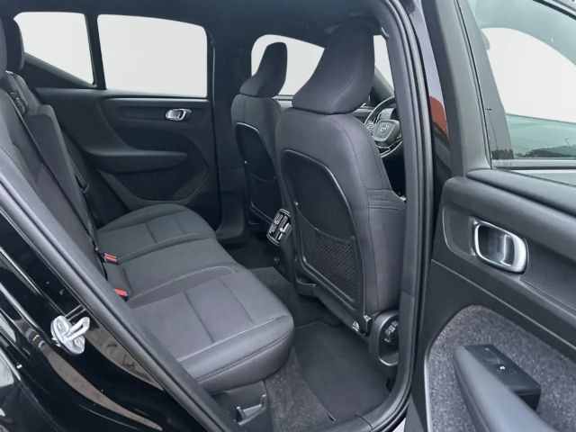 Volvo XC40 Core Recharge