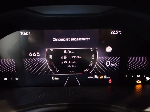 Skoda Kamiq Essence TSI