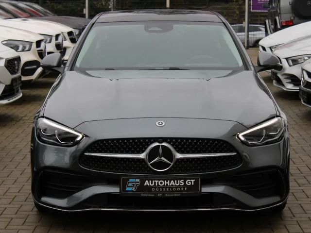 Mercedes-Benz C 200 AMG Line Sedan